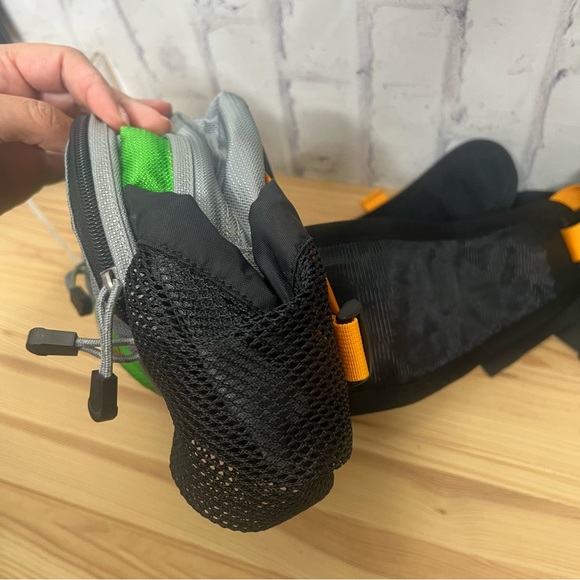 Marmot Biospan Walkabout Lumbar Pack Green Zippered Hiker Pack Shoulder Strap - Picture 6 of 12